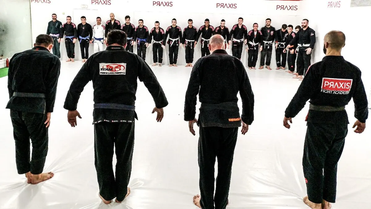 Praxis Fight Academy - Escuela de artes marciales en Santa Cruz de Bezana