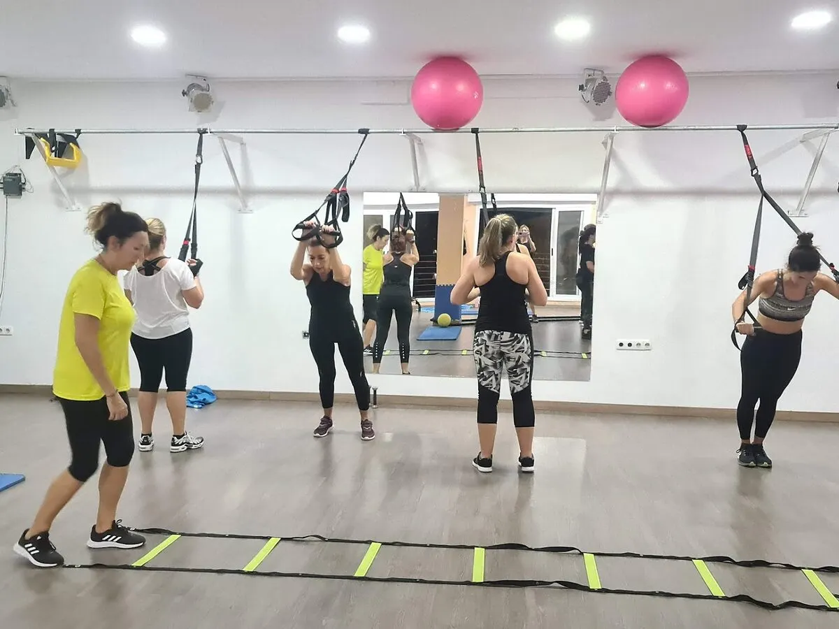 Gimnasio USHIRO