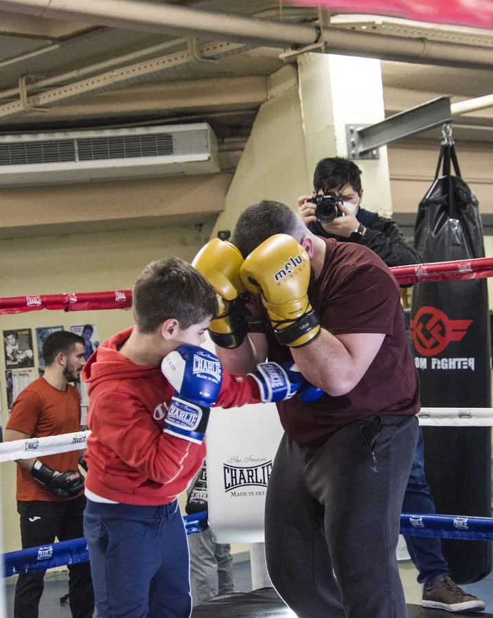 Escuela de boxeo rayfer