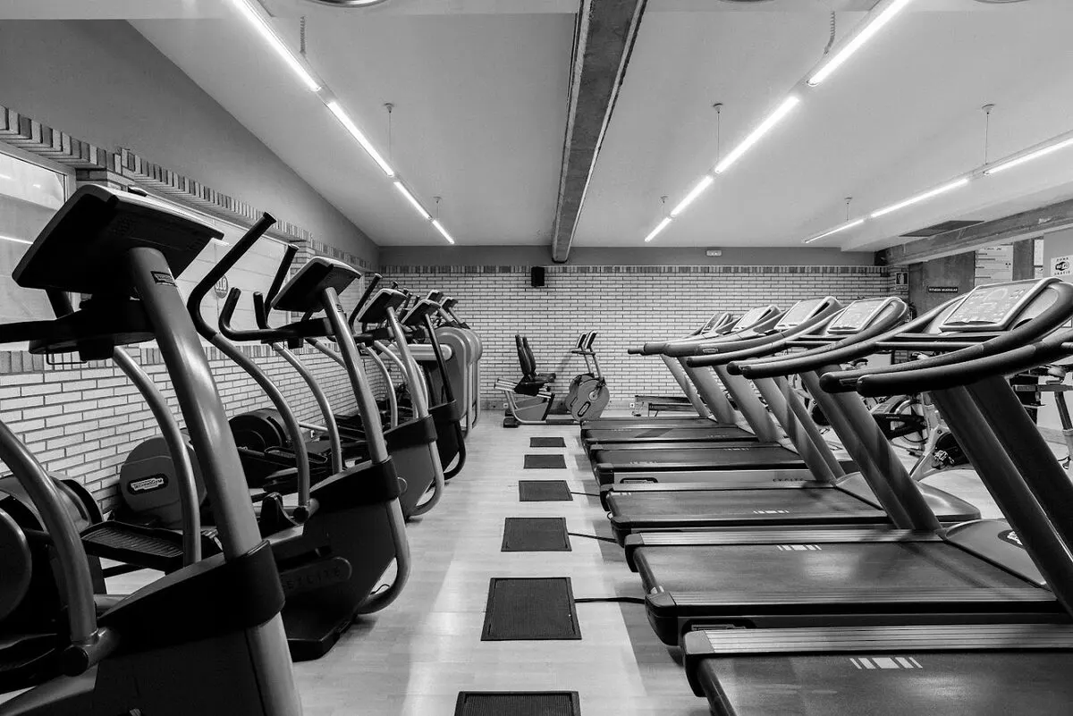 Centro Deportivo J10