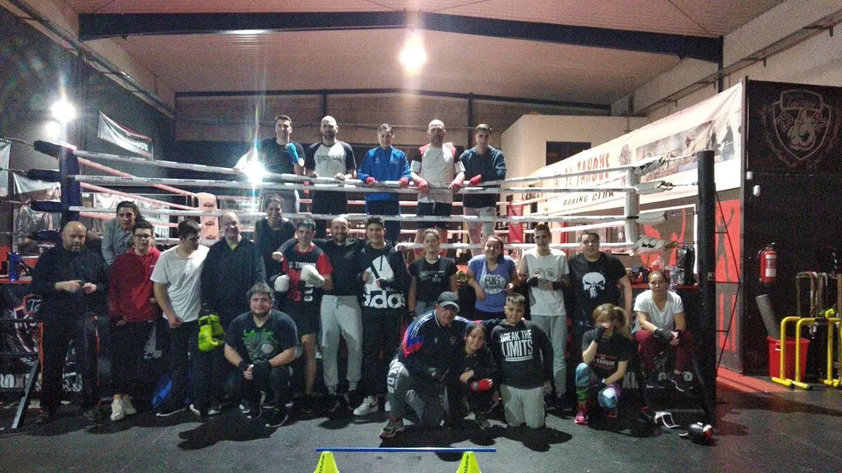 Gimnasio El Tanque Boxing Club - Gimnasio en La Carolina