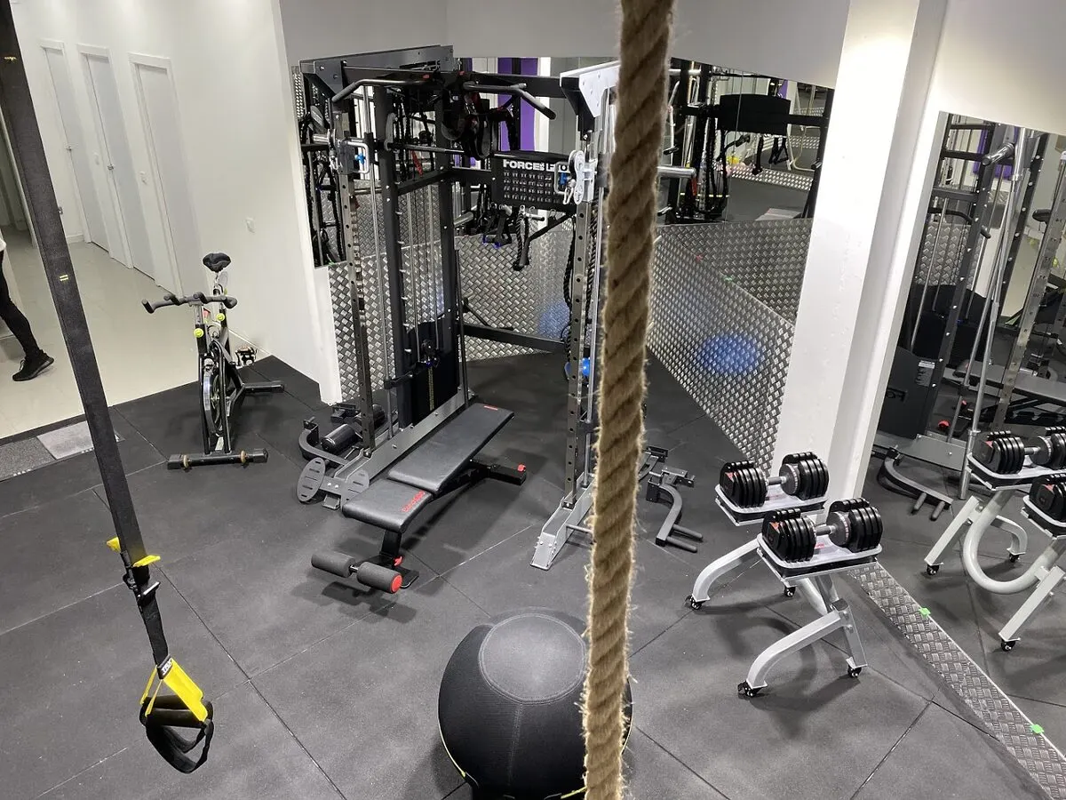 FIT FORM GYM