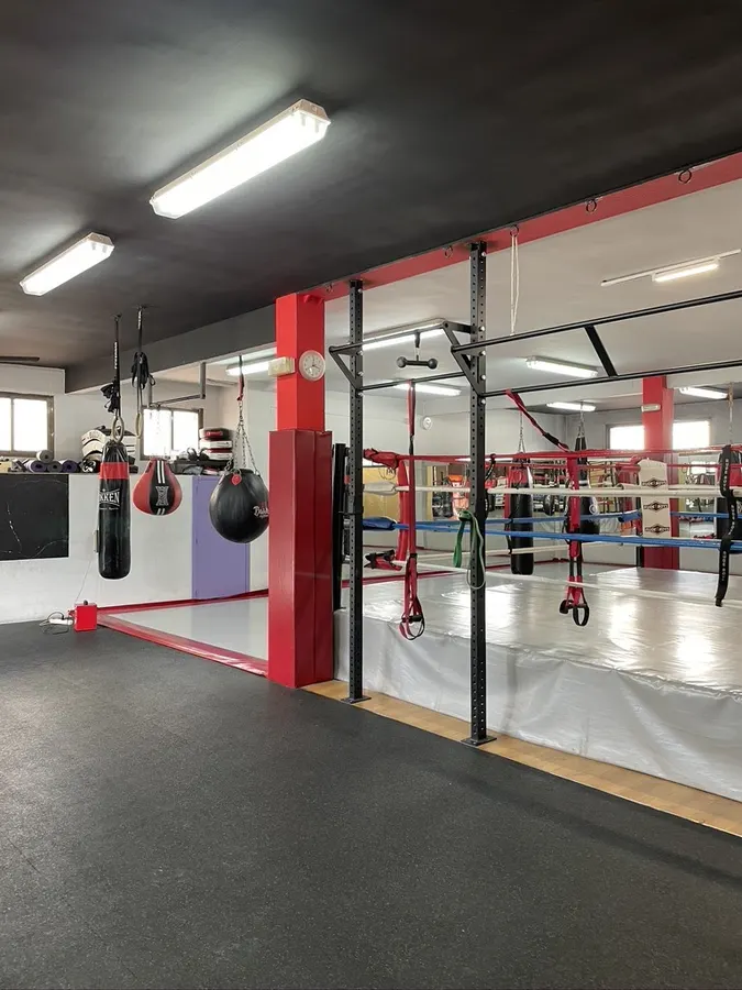 CROSSBOX GYM - Escuela de artes marciales en Brunete