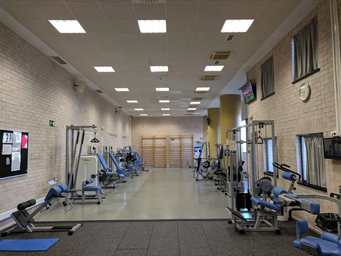 Instalaciones Deportivas Universidad Pública de Navarra - Pamplona/Iruna