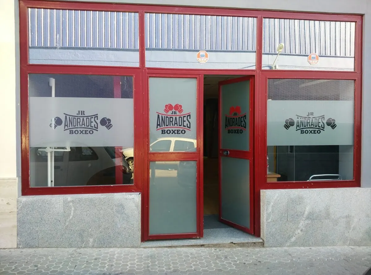 Escuela Boxeo JR Andrades - Camas