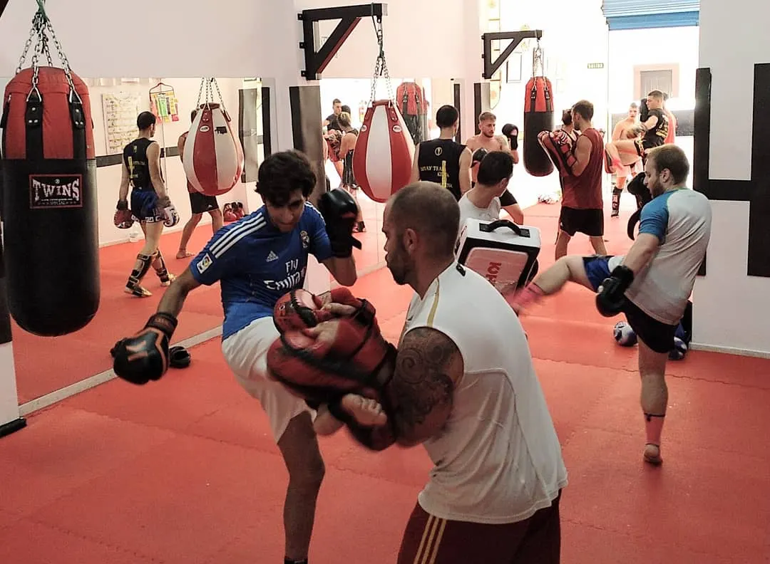 Richi Kb (Muay Thai K1 Kickboxing)