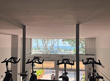 AF1QipNvbtQ79S6c7D-j3f9hyiX2qsSClKFZJH0TpdV2=w1500-h1500-k-no